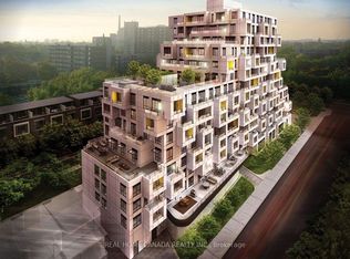 38 Cameron St #324, Toronto, ON M5T 0C3