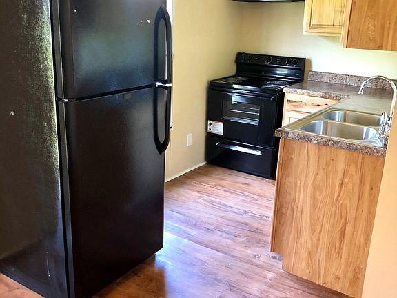 3rd image of 7936 Main St APT B