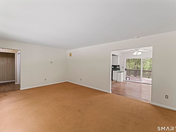 5th image of 23 Windaway Road