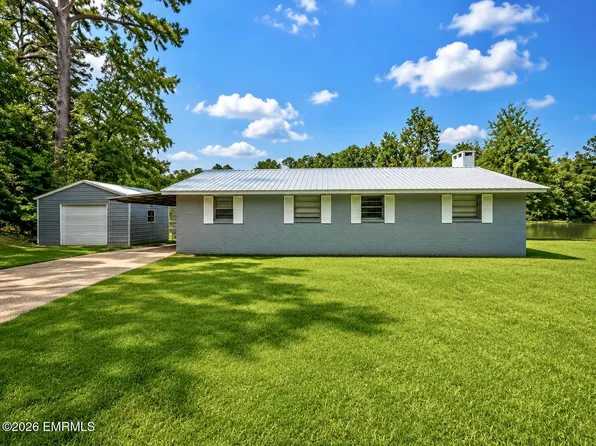 3651 Virginia Dr, Lauderdale, MS 39335