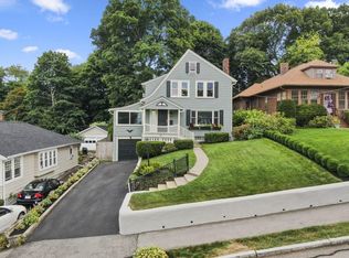 32 Summit Ave, Quincy, MA 02170