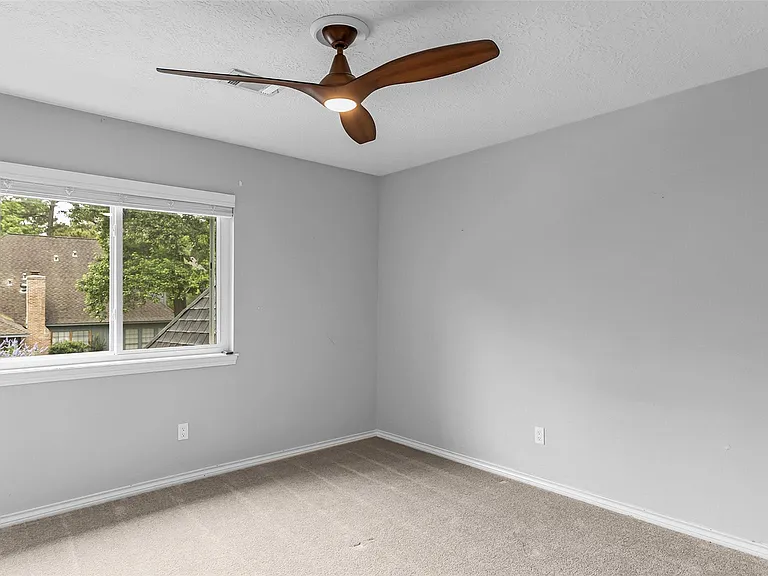 2607 Laurel Ridge Dr — Photo 41