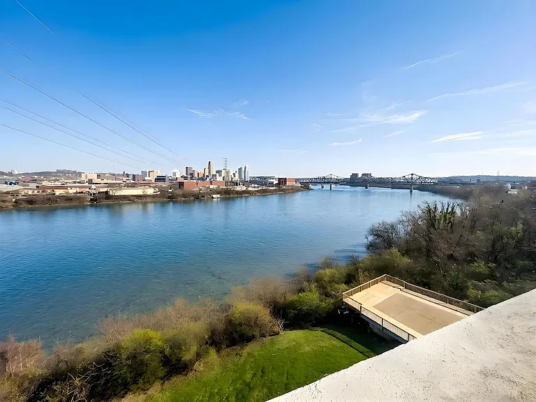 CitiView ~ On the River — Photo 32