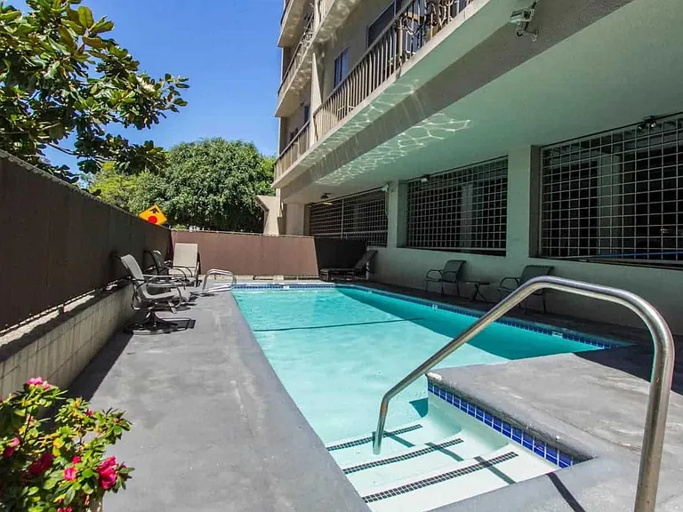 10747 Wilshire Blvd #507 — Photo 9