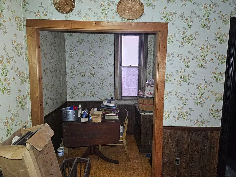 2424 Broadway St — Photo 12