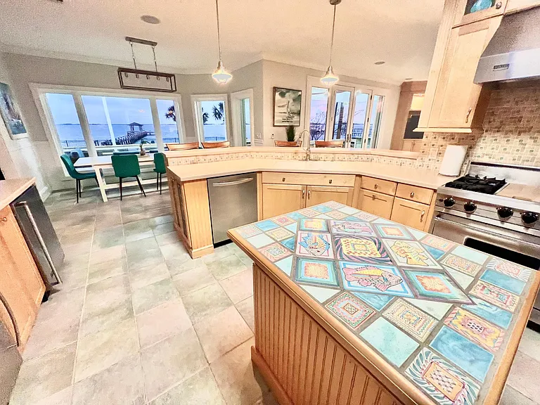 2036 Pritchard Point Dr — Photo 9