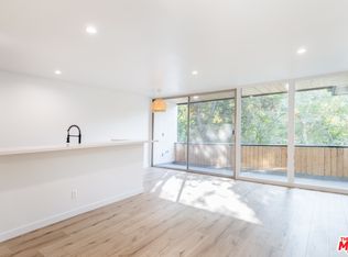 6423 Monterey Rd #9, Los Angeles, CA 90042