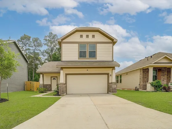 17624 Cedar Crest Dr, Conroe, TX 77306