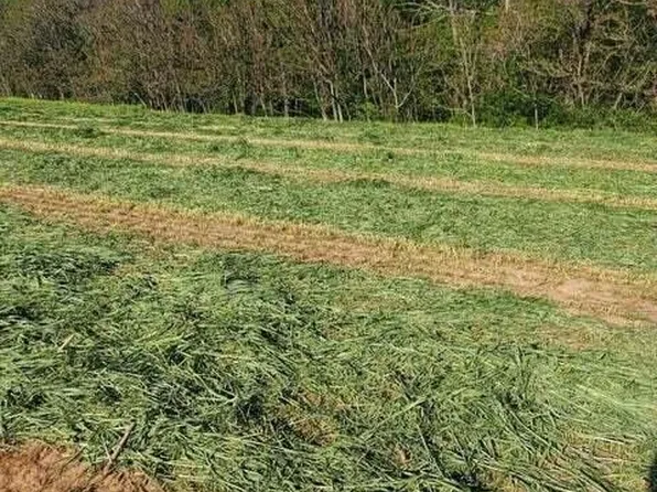 1 Calico Rock Rd, Rocky Mount, VA 24151