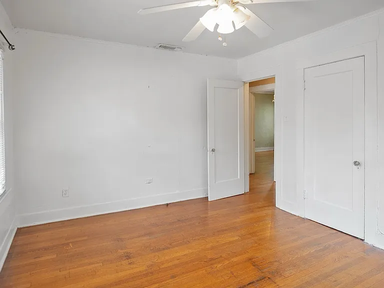 Back bedroom