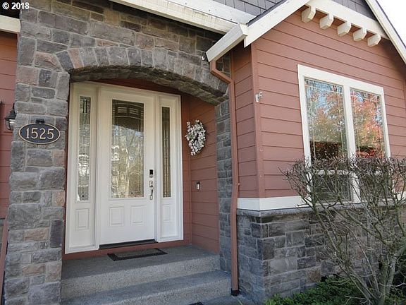 2nd image of 1525 SE 65th Ln