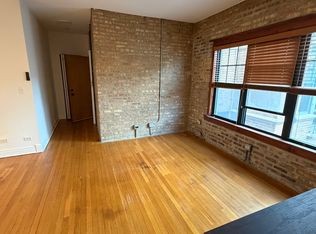 7025 N Sheridan Rd APT 3N, Chicago, IL 60626