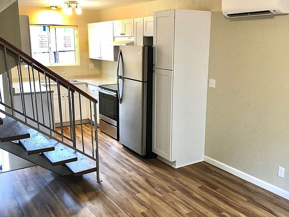 5th image of 115 N Polk St #133-B