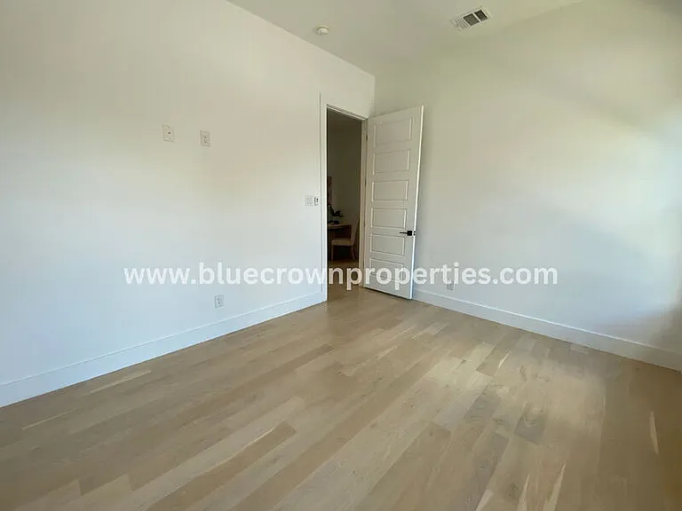 807 S Glasgow Dr — Photo 19