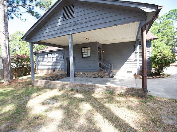 5th image of 220 Pond Ridge Rd E