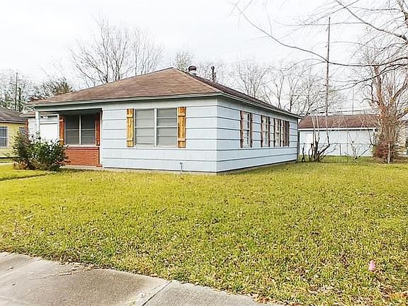 5th image of 6923 Oak Hill Dr