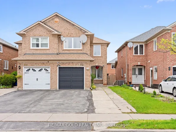 92 Dandelion Rd, Brampton, ON L6R 1Y1