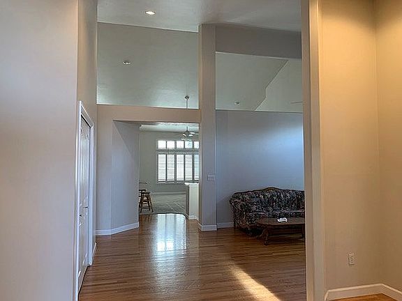4th image of 10038 S Remembrance Ln