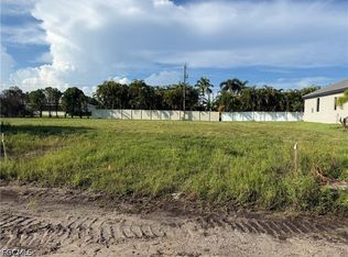 3408 Ceitus Pkwy, Cape Coral, FL 33991