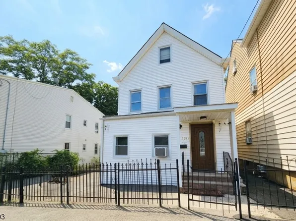 107-109 N 7Th St, Paterson City, NJ 07522