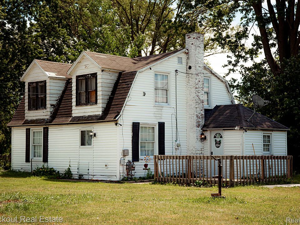 1st image of 2294 Montana Ave