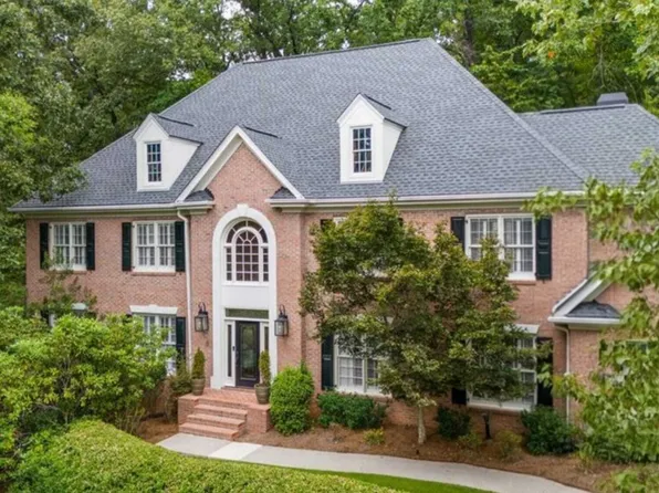 2134 River Cliff Dr, Roswell, GA 30076
