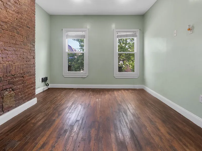 271 Cator Ave #2 — Photo 18