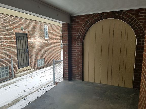 4th image of 1534 Lakeland Ave