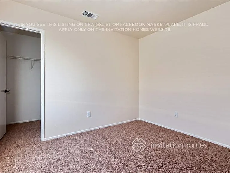 2533 Carolyn Dr — Photo 13