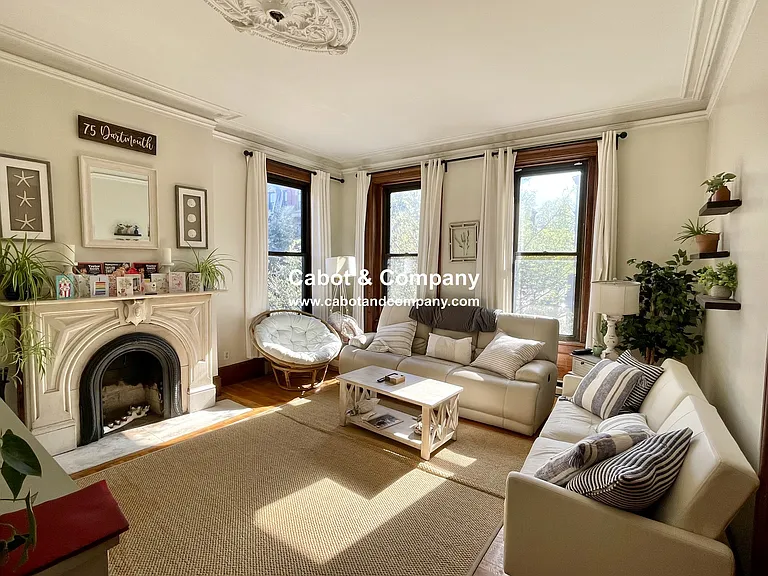 75 Dartmouth St #1 — Photo 1