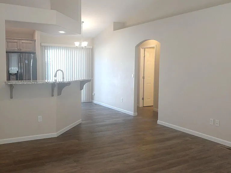 1602 N Firebrick Dr — Photo 9