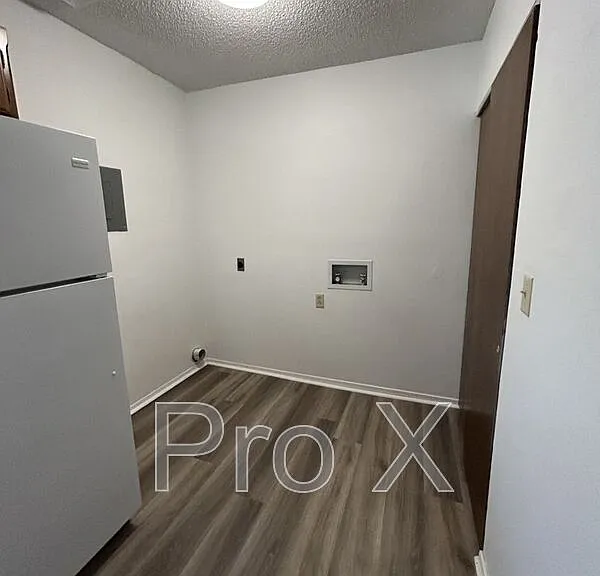 1108 S Joplin St #B — Photo 5