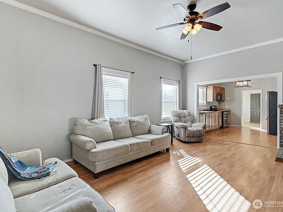 5th image of 110 Fowler Road