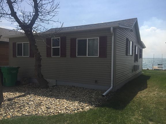 5th image of 160 N Lake Dr