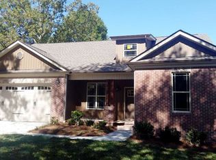 8289 Igou Gap Rd, Chattanooga, TN 37421