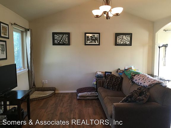 2nd image of 790 Moosewood Cir