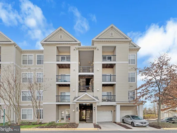 5130 Brittney Elyse Cir APT I, Centreville, VA 20120