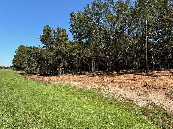 3rd image of 103 Graves Springs Rd