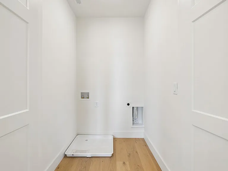 17 Jones Cir — Photo 49
