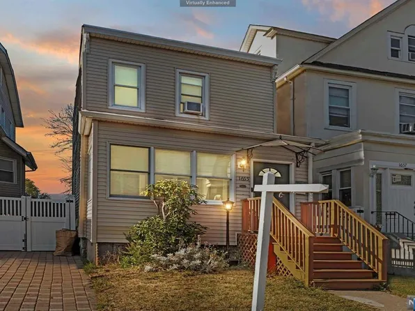 1655 Maple St, Fort Lee, NJ 07024