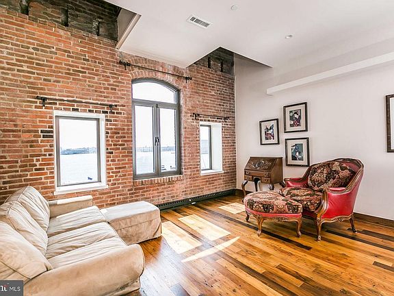 5th image of 1000 Fell St Unit 408