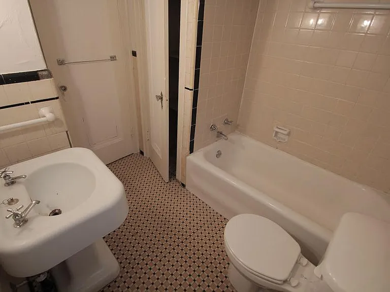 1312 S Braddock Ave #3 — Photo 5