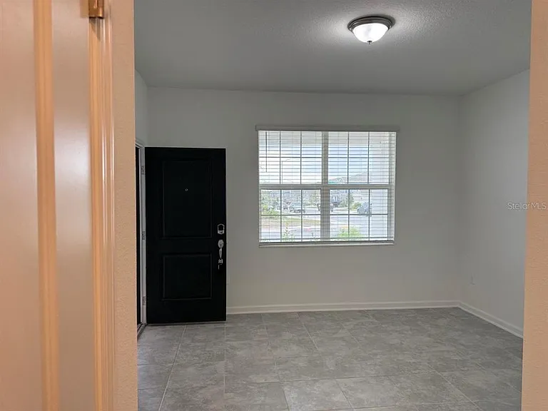 2059 Punch Bowl Ave — Photo 3
