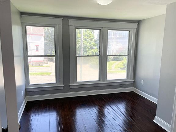 5th image of 809-811 Glenwood Ave Unit 2
