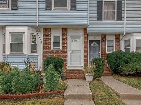 17 Begonia Ct