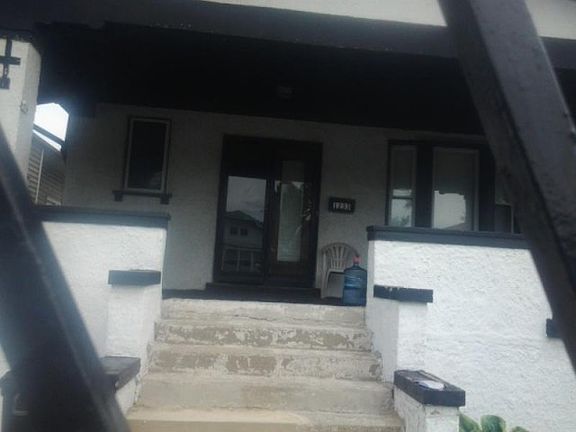 5th image of 1233 N Menard Ave