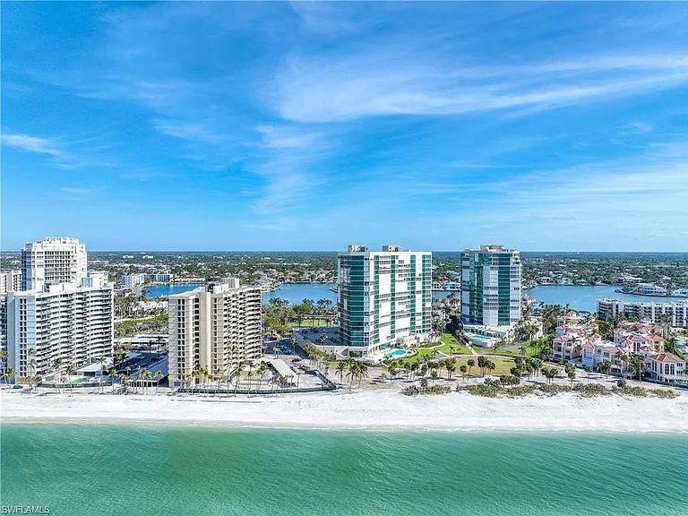 3991 Gulf Shore Blvd N #Penthouse 101 — Photo 45
