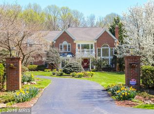 17531 Applewood Ln, Derwood, MD 20855