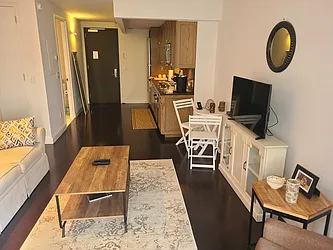 Rented by Marc Alloul, LREB