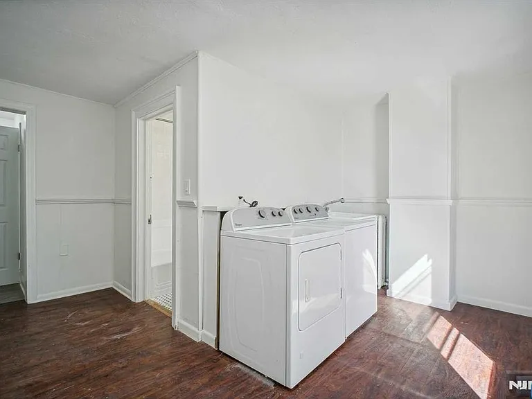 137 Closter Dock Rd #2 — Photo 15